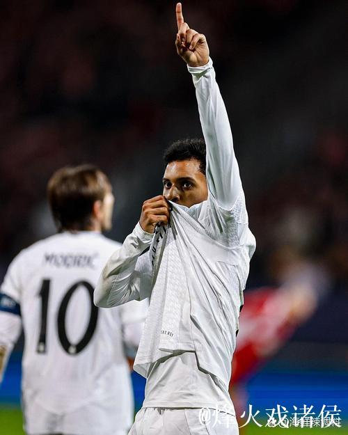 罗德里戈再创传奇，只差1分钟迎头赶上皇马纪录