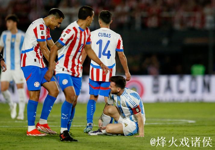 梅西再遇挫！阿根廷遭逆转，怒斥裁判表达不满